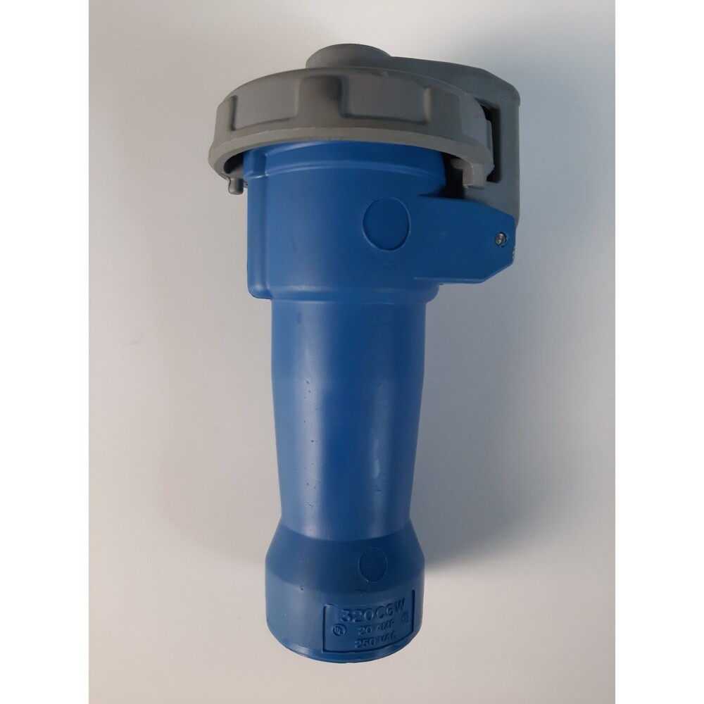 Hubbell 320C6W Connector 20A 250V Female Pin And Sleeve Blue Watertight Gasket